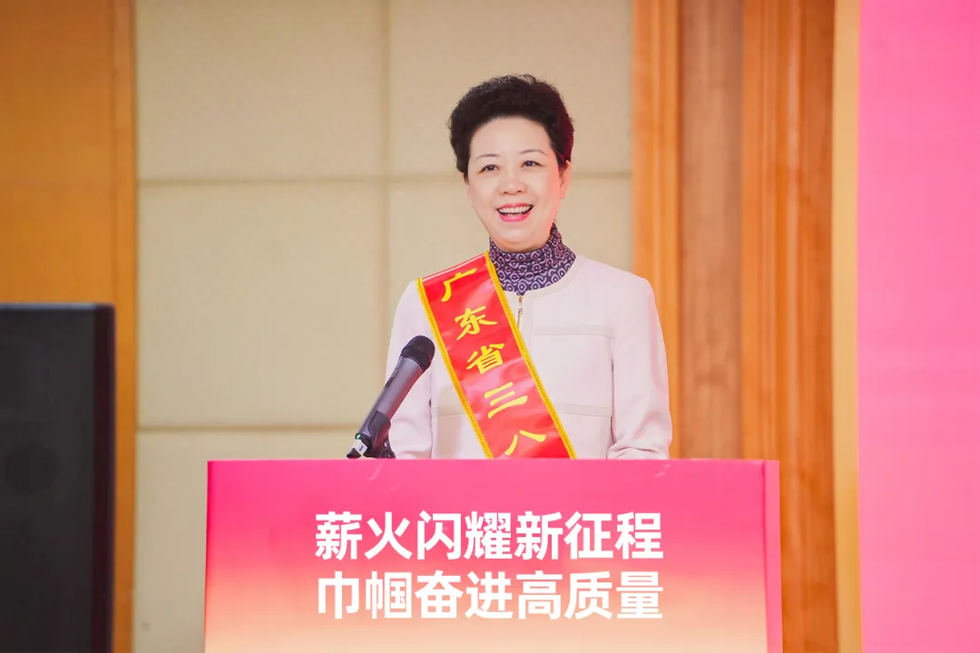中国妇女报 | 人生就是博李倩仪专访：以供应链为笔，绘行业新篇章